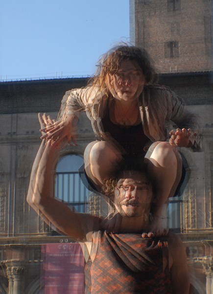 Equilibristi - Foto 3D :: Buskers Pirata Bologna 2010