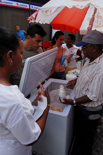 Corsa ai gelati - Fotografia di Camaguey - Cuba 2010