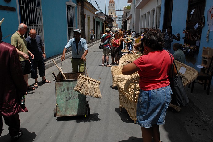 Scena di strada - Fotografia di Santiago di Cuba - Cuba 2010