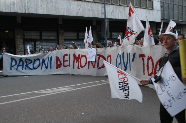 Manifestazione No Dal Molin - Fotografia 59 - Vicenza 17 febbraio 2007