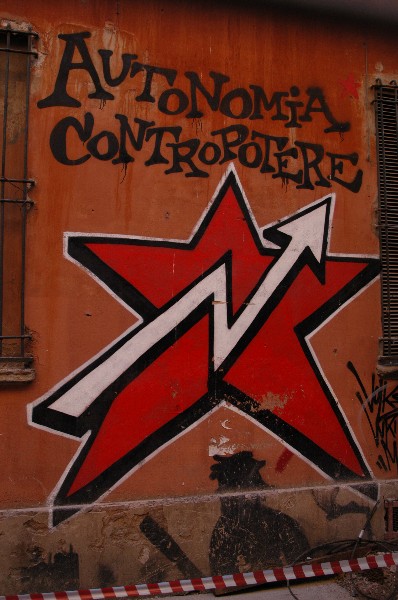 Autonomia Contropotere - Murales di Bologna