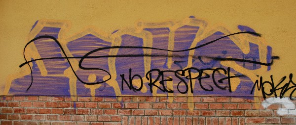 No Respect - Murales di Bologna