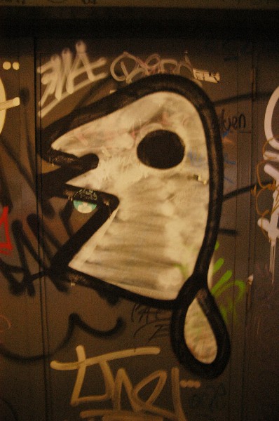 Oca volto - Murales di Bologna